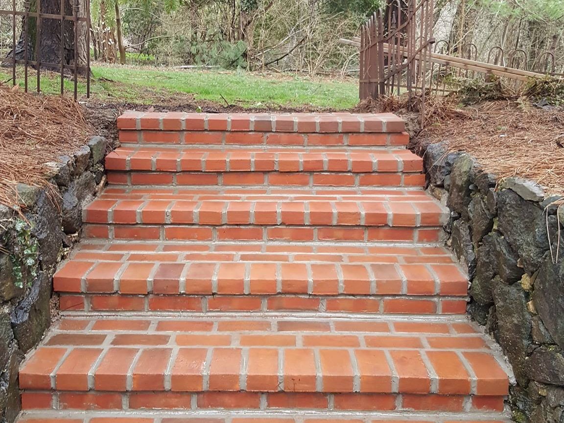 MR. TAPIA LANDSCAPING