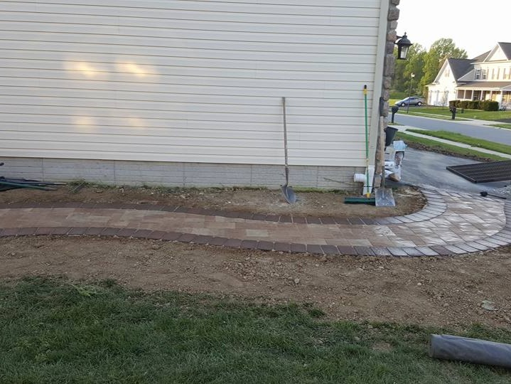 MR. TAPIA LANDSCAPING