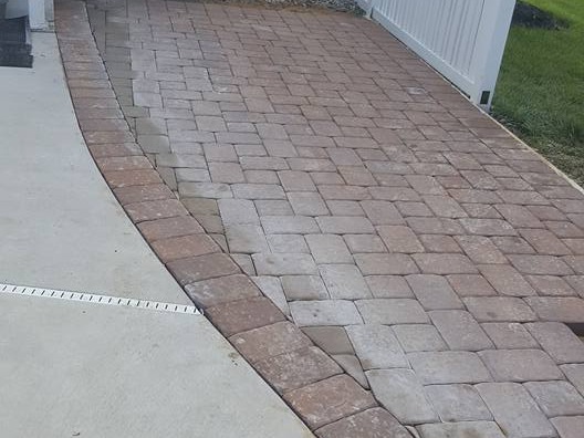 MR. TAPIA LANDSCAPING