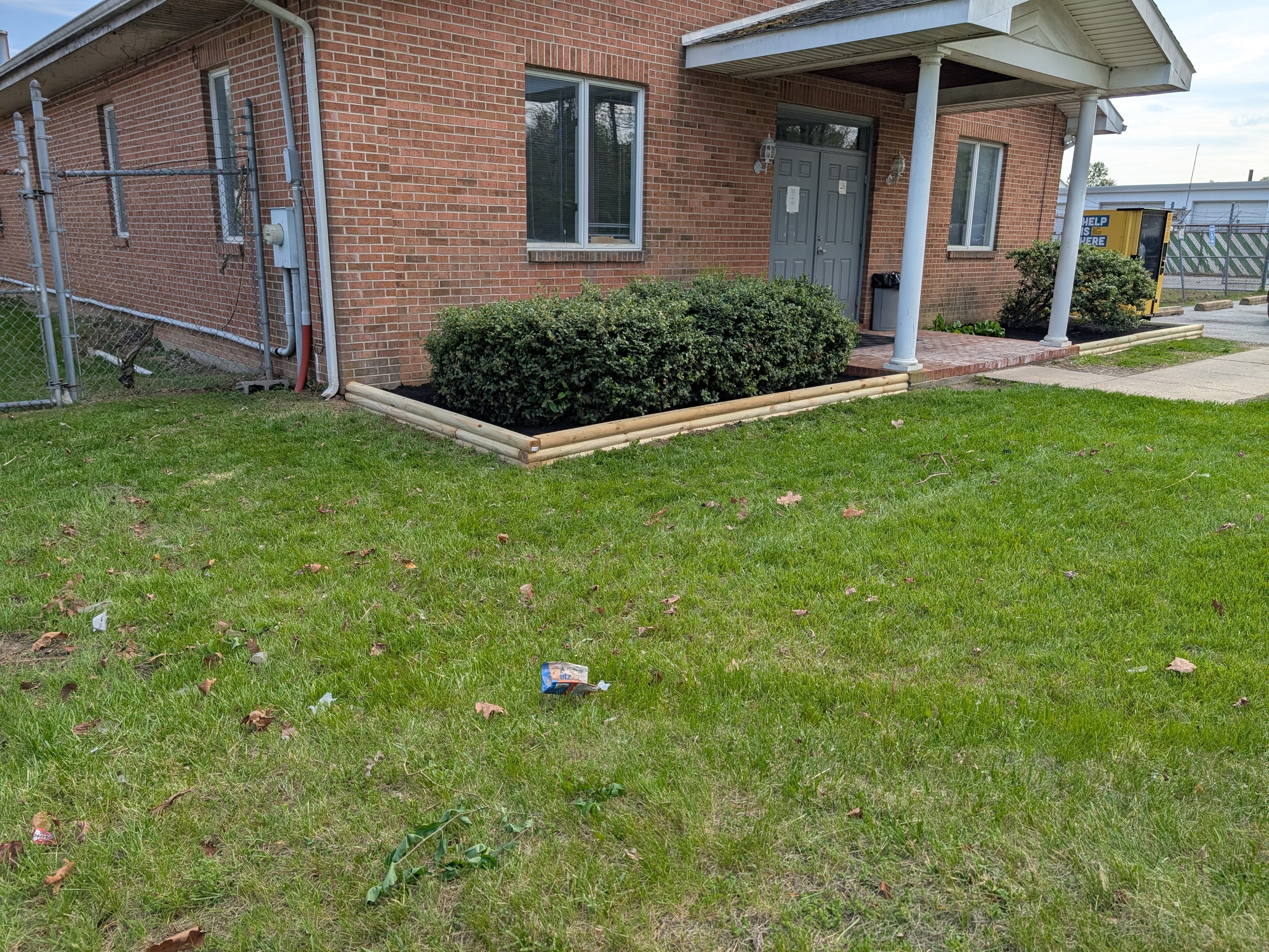 MR. TAPIA LANDSCAPING