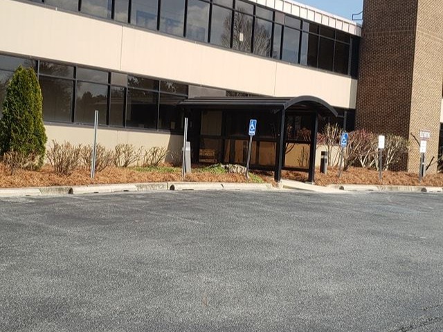 MR. TAPIA LANDSCAPING